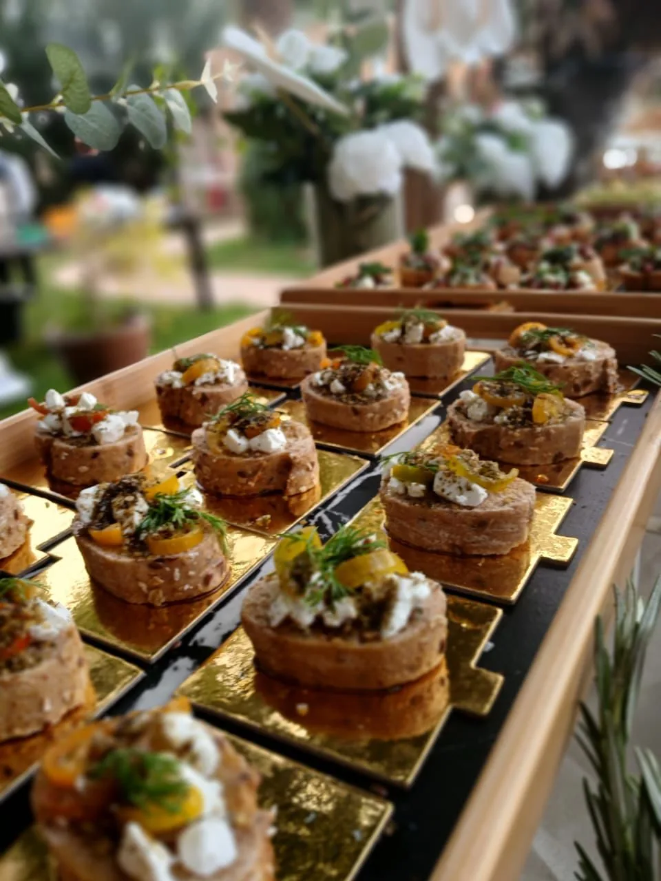 Individual bites arranged for garden service